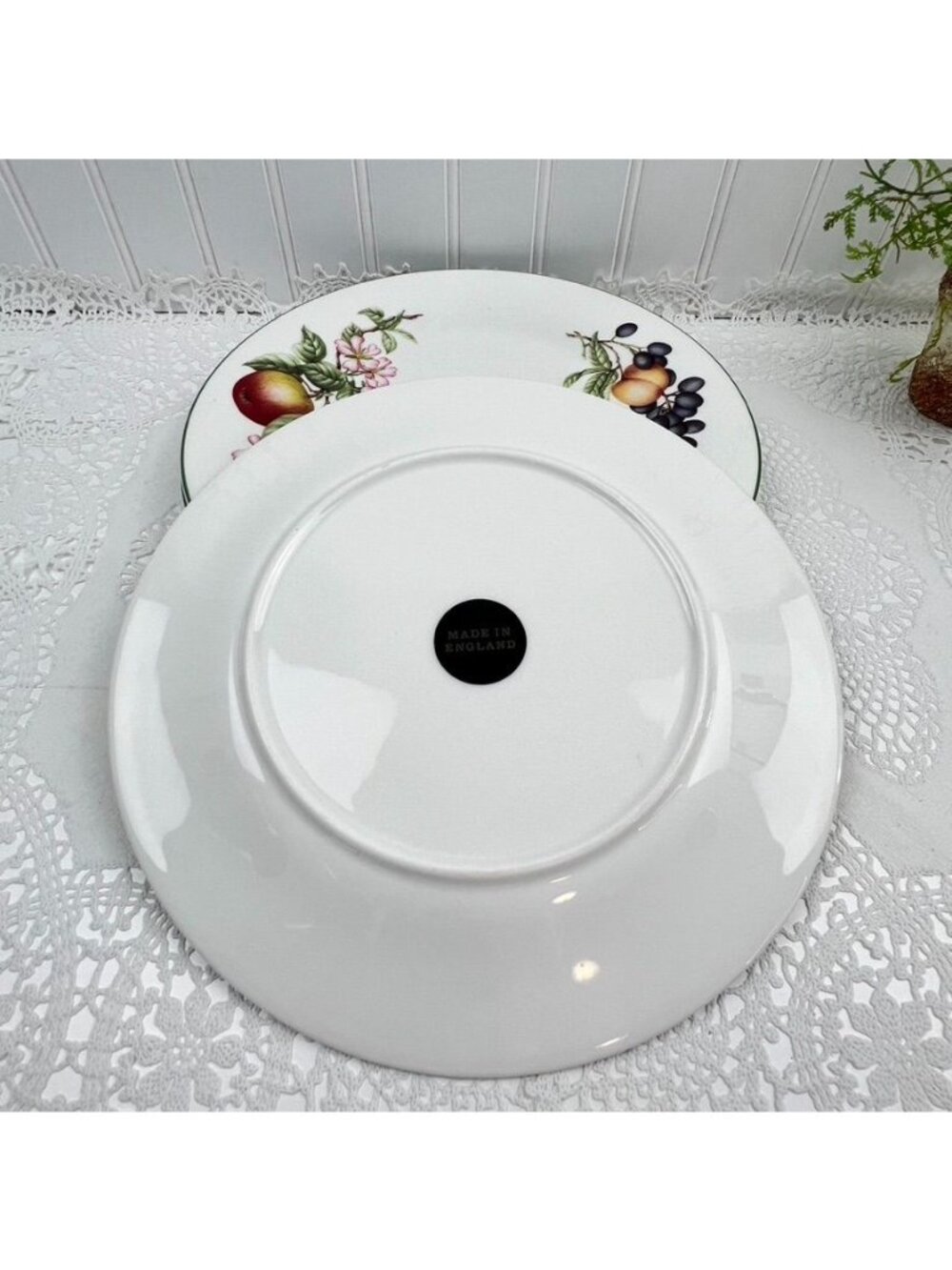 Royal Doulton China 4 Ashberry Dinner Plates 10.5" Fruit England White - Picture 8 of 12
